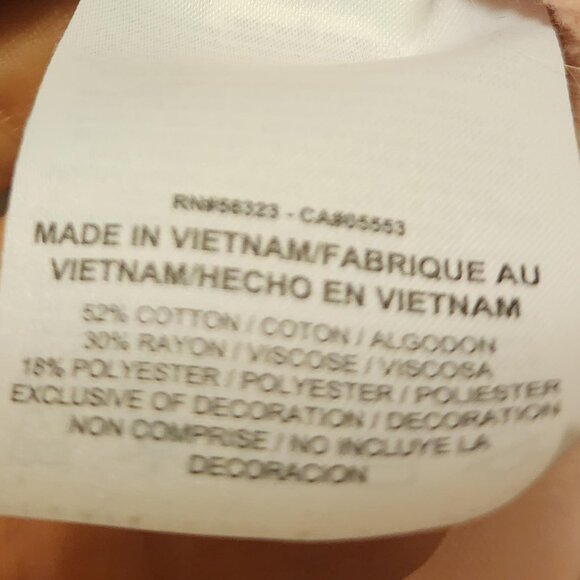 Nike Zip-Up Hoodie in Pink w/Metallic Logo - Picture 5 of 6